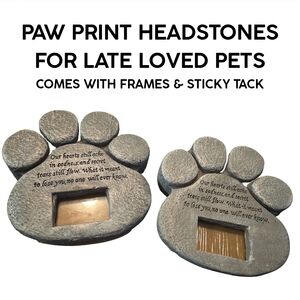 1 Paw Print Pet Headstone with Frames & Sticky Tack Blocks